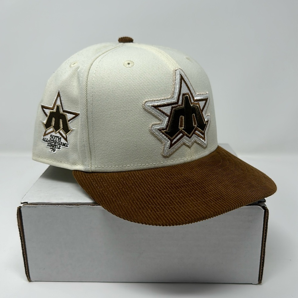 New Era Seattle Mariners Chrome White Brown Corduroy Fitted Hat Size 7 3/8